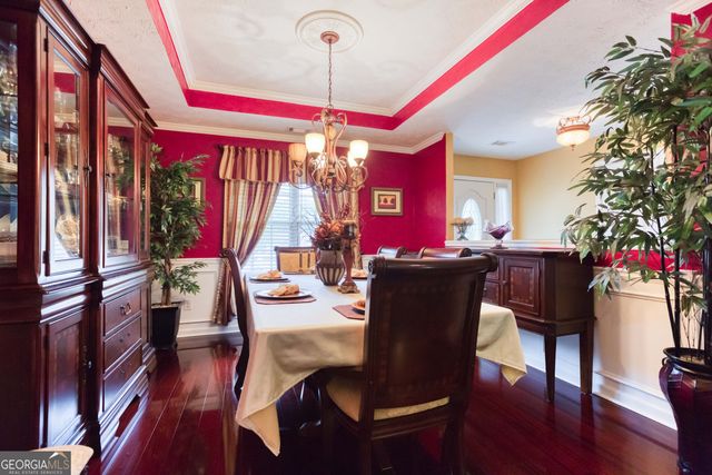 407 Gladiola Drive, Auburn, GA 30011