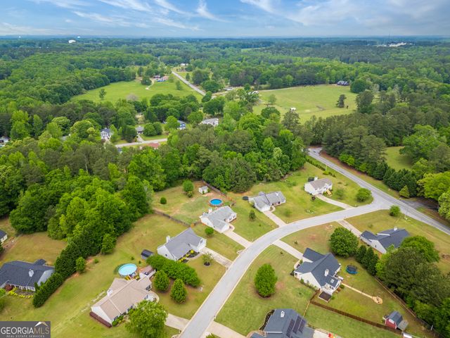 407 Gladiola Drive, Auburn, GA 30011
