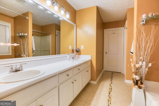 407 Gladiola Drive, Auburn, GA 30011