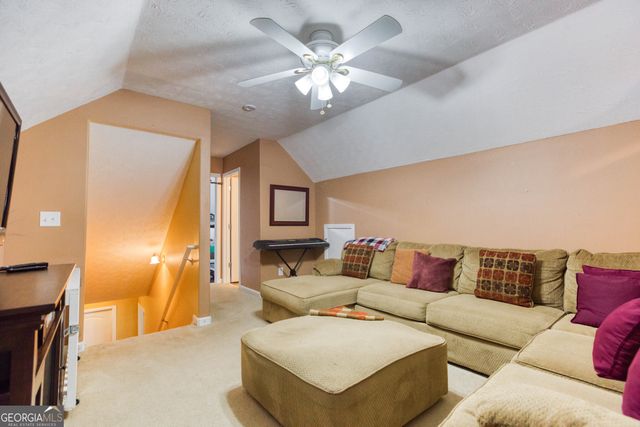 407 Gladiola Drive, Auburn, GA 30011
