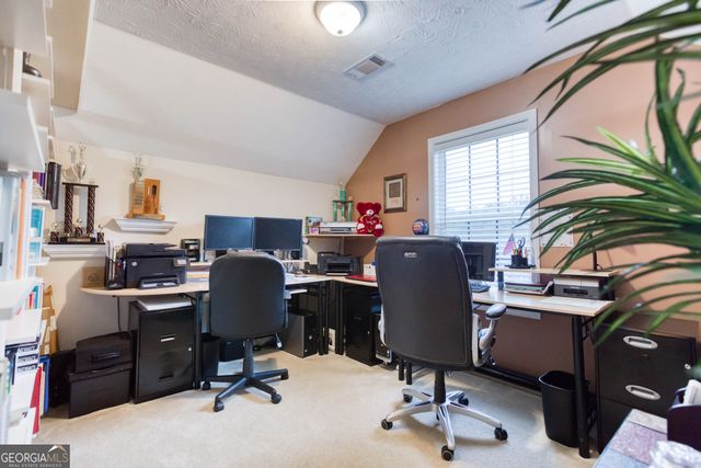 407 Gladiola Drive, Auburn, GA 30011