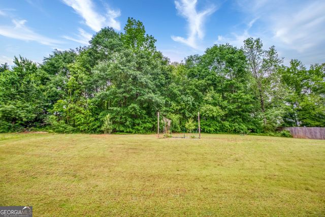 407 Gladiola Drive, Auburn, GA 30011