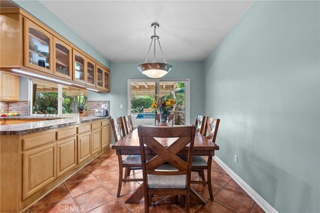 9513 Bianca, Northridge, CA 91325