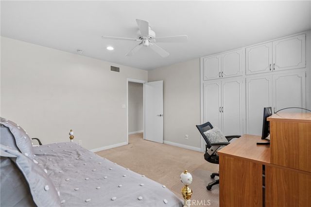 9513 Bianca, Northridge, CA 91325