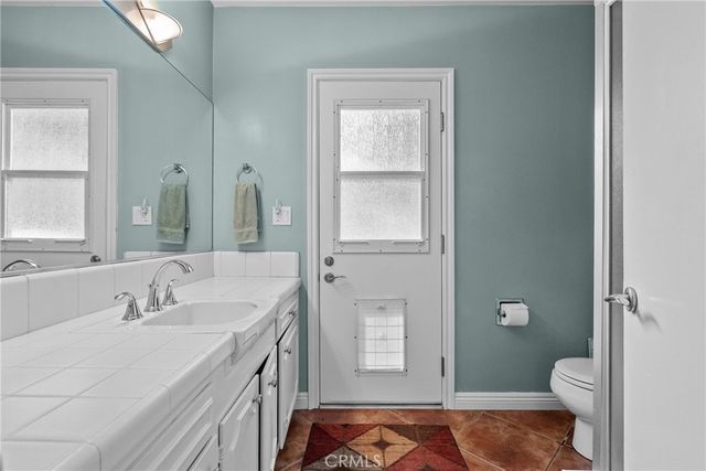 9513 Bianca, Northridge, CA 91325