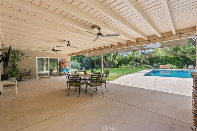 9513 Bianca, Northridge, CA 91325