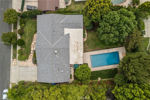 9513 Bianca, Northridge, CA 91325