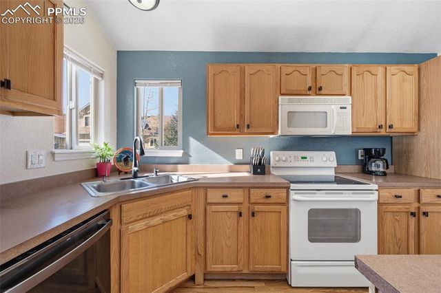 1755 Columbine Village Drive, Woodland Park, CO 80863