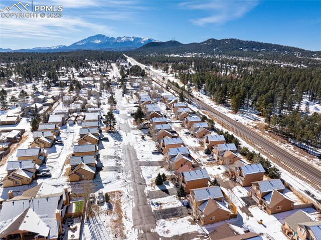 1755 Columbine Village Drive, Woodland Park, CO 80863