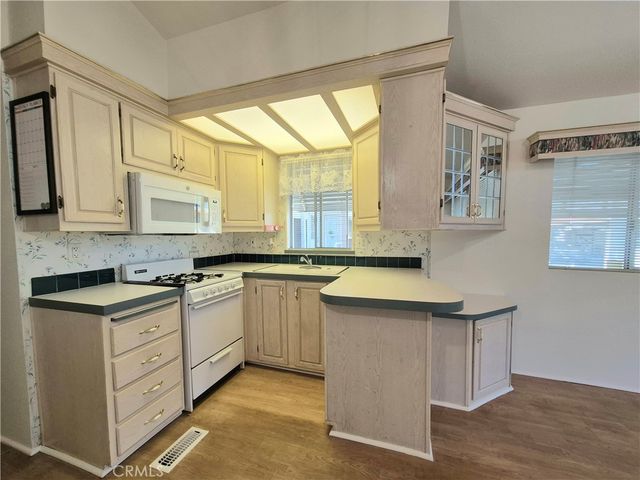 1295 S Cawston 146, Hemet, CA 92545