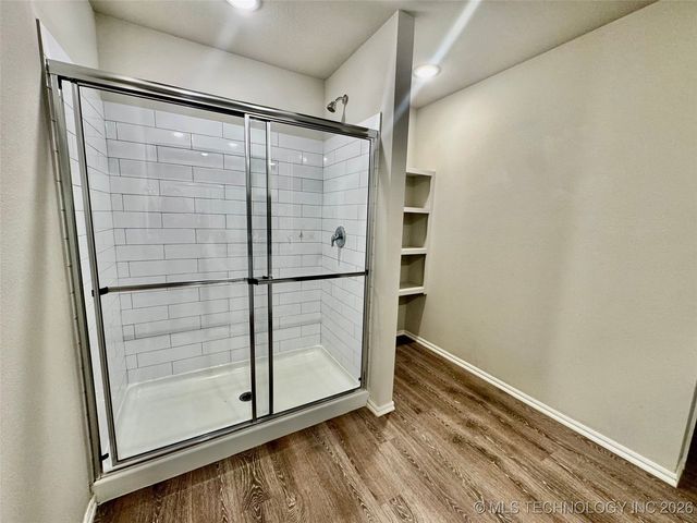 11424 S 282nd East Avenue S, Coweta, OK 74429