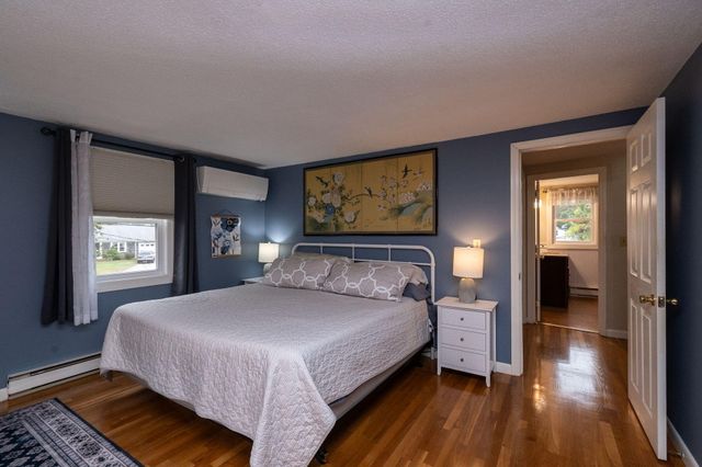 102 Sea Street, Dennis Port, MA 02639