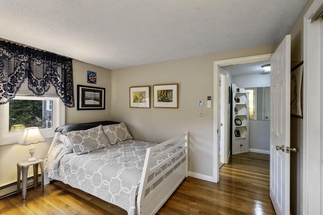 102 Sea Street, Dennis Port, MA 02639