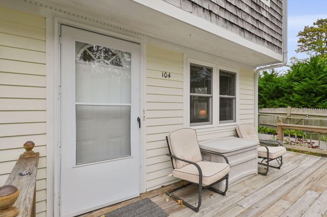 102 Sea Street, Dennis Port, MA 02639