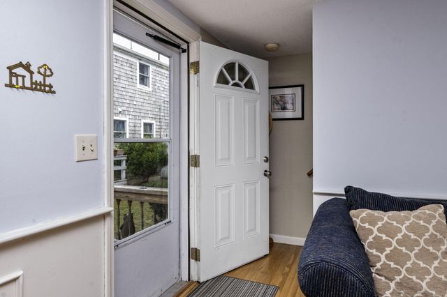 102 Sea Street, Dennis Port, MA 02639