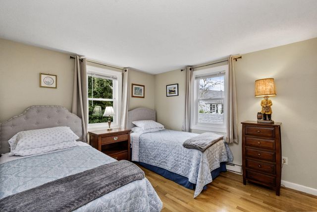 102 Sea Street, Dennis Port, MA 02639