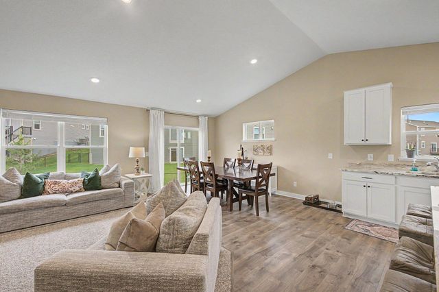 14211 Cheshire Lane N, Dayton, MN 55327