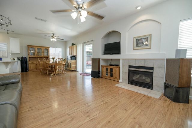 2516 Maestro Way, Modesto, CA 95355