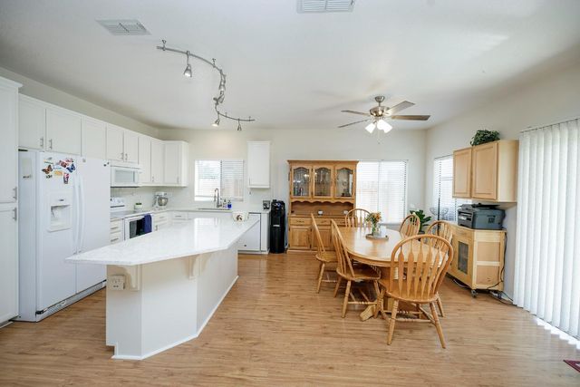 2516 Maestro Way, Modesto, CA 95355