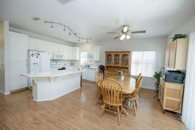 2516 Maestro Way, Modesto, CA 95355