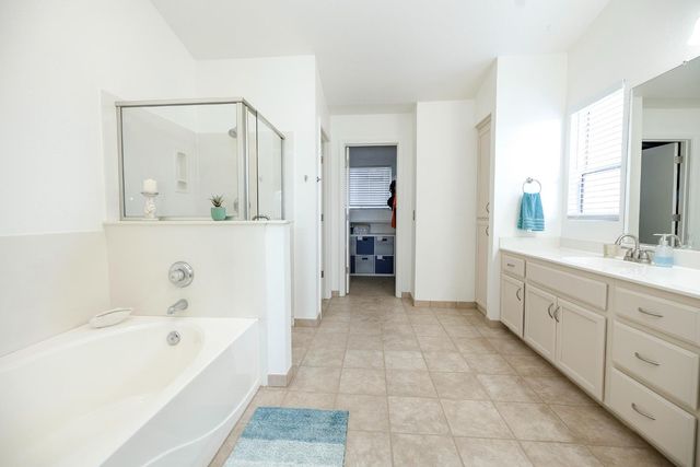 2516 Maestro Way, Modesto, CA 95355