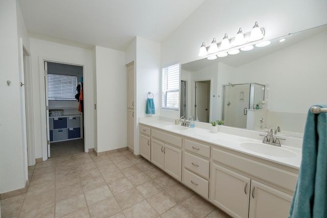 2516 Maestro Way, Modesto, CA 95355