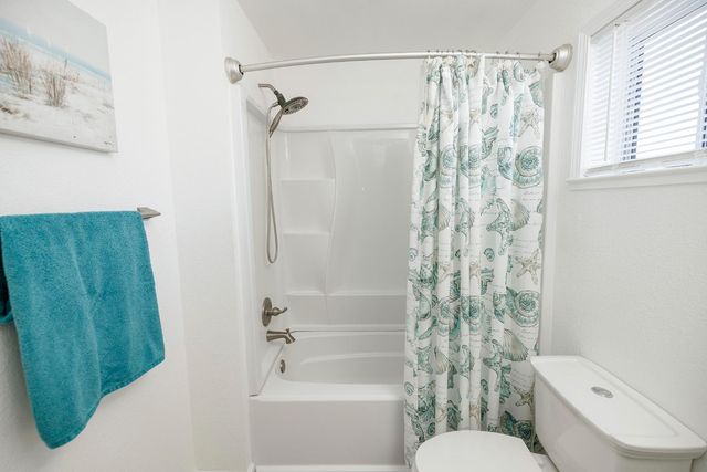 2516 Maestro Way, Modesto, CA 95355