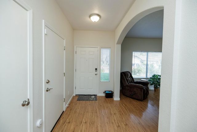 2516 Maestro Way, Modesto, CA 95355