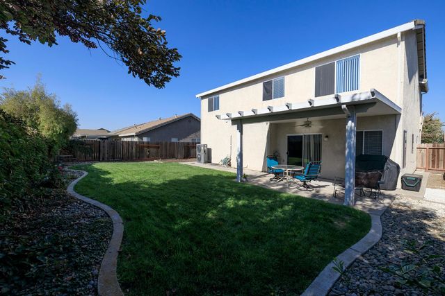 2516 Maestro Way, Modesto, CA 95355