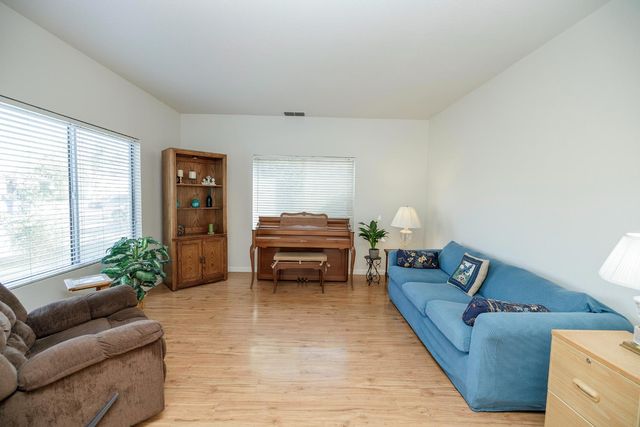 2516 Maestro Way, Modesto, CA 95355