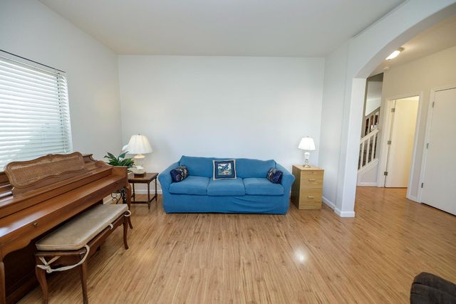 2516 Maestro Way, Modesto, CA 95355