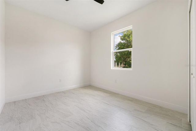 2048 DIXIE AVENUE, Sanford, FL 32771