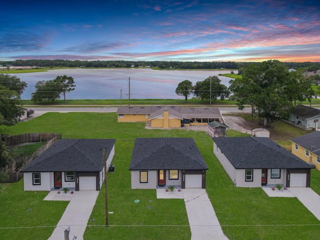 2048 DIXIE AVENUE, Sanford, FL 32771