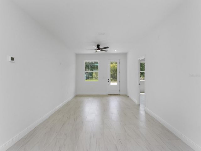 2048 DIXIE AVENUE, Sanford, FL 32771