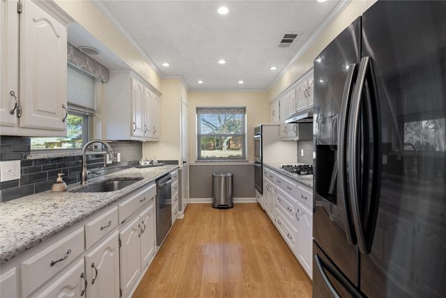 3906 Carrizo Drive, Plano, TX 75074