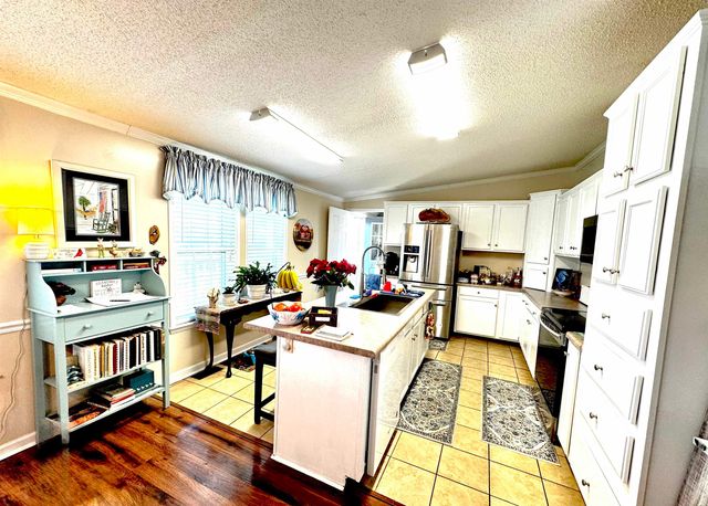 1072 Weslin Creek Dr., Myrtle Beach, SC 29588