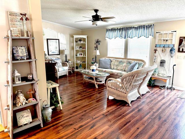 1072 Weslin Creek Dr., Myrtle Beach, SC 29588