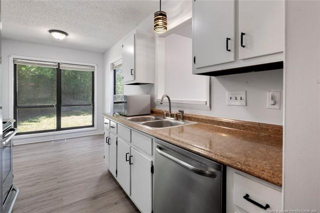 505 Toxaway Court, Fayetteville, NC 28314