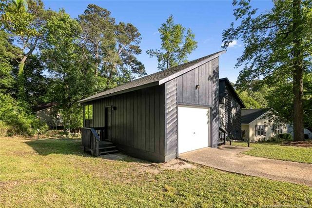 505 Toxaway Court, Fayetteville, NC 28314