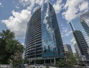 1881 NASH ST N #409, Arlington, VA 22209