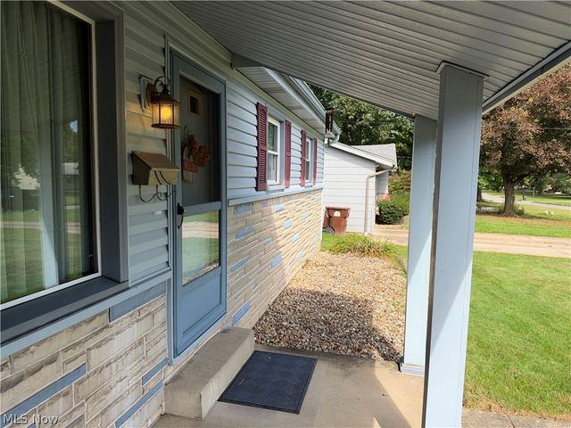 1758 Lancaster Drive, Youngstown, OH 44511