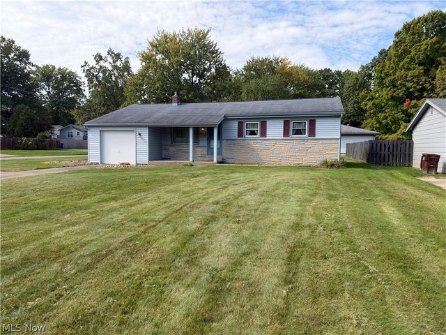 1758 Lancaster Drive, Youngstown, OH 44511