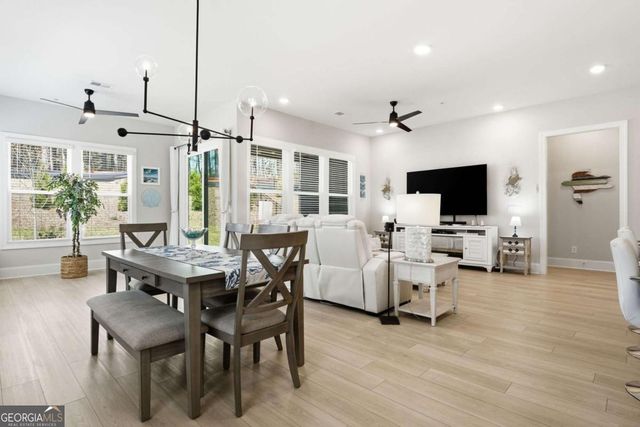 360 Vinca Circle NW, Kennesaw, GA 30144