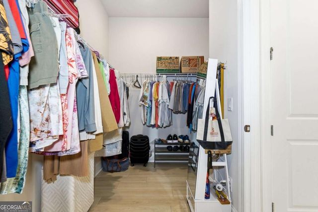 360 Vinca Circle NW, Kennesaw, GA 30144