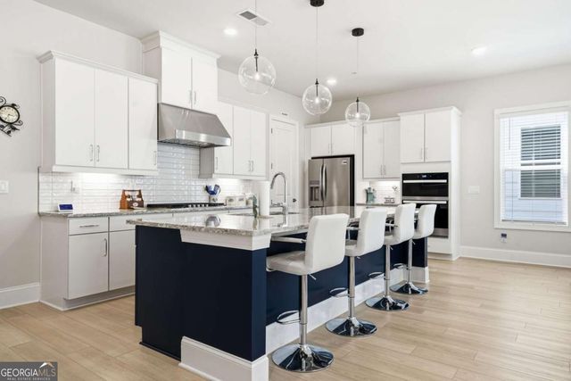 360 Vinca Circle NW, Kennesaw, GA 30144