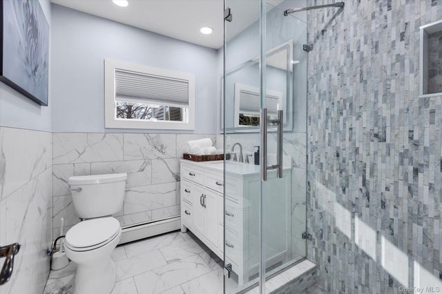 56 Fairfields Lane, Huntington Station, NY 11746