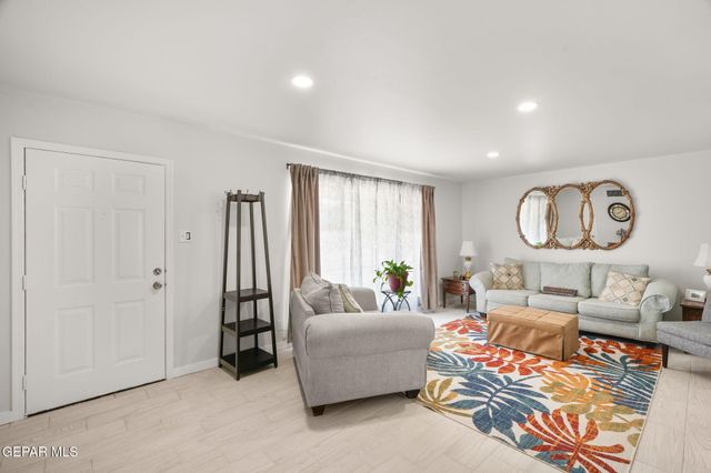 2901 POLK Avenue, El Paso, TX 79930