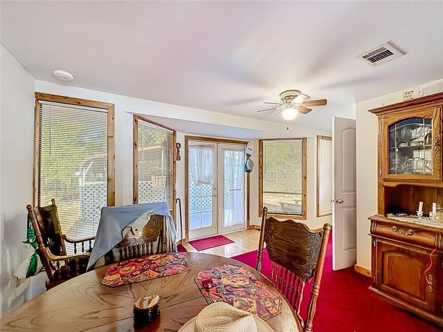 50 SE SPRING LOOP, Ocala, FL 34472