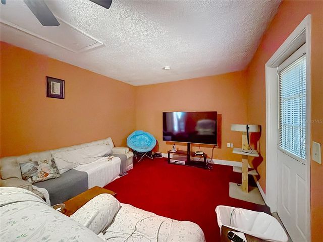 50 SE SPRING LOOP, Ocala, FL 34472