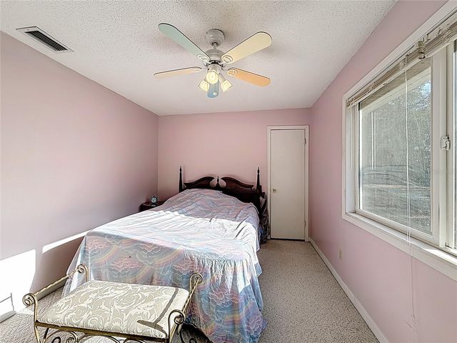 50 SE SPRING LOOP, Ocala, FL 34472